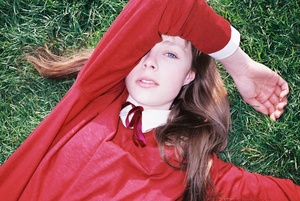 edie_tank_summer11_outtake_noirfacade_3.thumb.jpg.8ebef127a03dd05474e7c7e3dba4213c.jpg