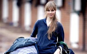 edie_the_telegraph_26jul11_telegraph_1.thumb.jpg.ce2362f3107199de053913f6310f67d1.jpg