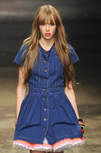 edie_twenty9twelve_ss11_livingly_2.thumb.jpg.a95545c71740777d0eb587f0b537f9fb.jpg