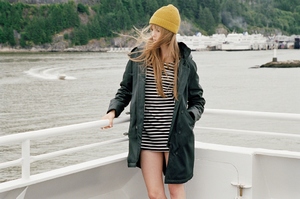 edie_urban_outfitters_late_fall_2011_urbanoutfitters_4.thumb.jpg.518ad4eca6e503aea9233c2cc1f076ea.jpg