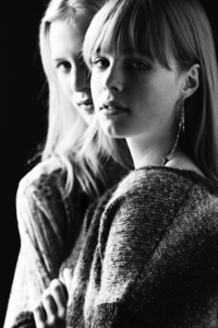 edie_urban_outfitters_late_fall_2011_urbanoutfitters_5.thumb.jpg.b5859c14d024a0ca00f5da5ef0a763a5.jpg