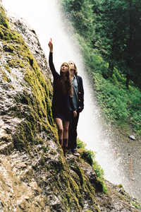 edie_urban_outfitters_late_fall_2011_urbanoutfitters_8.thumb.jpg.50f26cb26c03d7d77f03e171c8350361.jpg