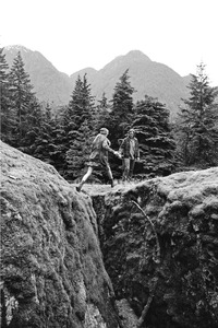 edie_urban_outfitters_late_fall_2011_urbanoutfitters_9.thumb.jpg.0a566c49fc0f3be26373f0b0ff3fb352.jpg