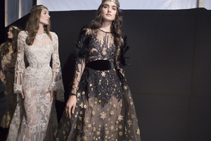 elie-saab-hc-bks-m-rf17-1160.jpg