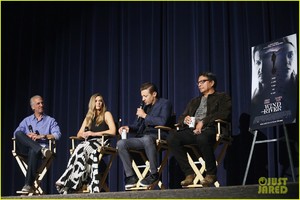 elizabeth-olsen-jeremy-renner-team-up-for-wind-river-l-a-screening-07.jpg