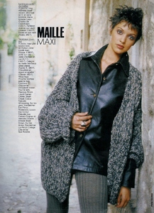 elle_fr_6_sept_1993_65.thumb.jpg.2388d1cc6b245a48a164cf356cf2b813.jpg