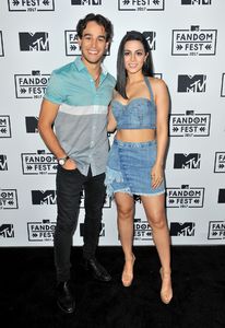 emeraude-toubia-mtv-fandom-fest-at-petco-park-in-san-diego-july-21-2017-3.thumb.jpg.0625ad480d51598fd60d9d9c5747c334.jpg