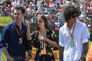 f1-hungarian-gp-2017-barbara-palvin-model-and-actress-on-the-grid-with-marc-hynes.thumb.jpg.44dc22a498d92317bd7eeeb987ca2a3c.jpg