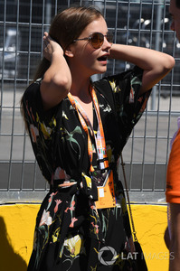 f1-hungarian-gp-2017-barbara-palvin-model-and-actress-on-the-grid.jpg