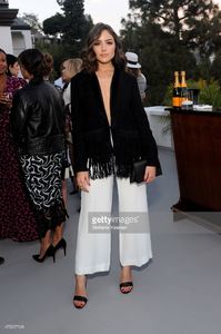 former-miss-usa-and-miss-universe-olivia-culpo-attends-a-dinner-to-picture-id475227128.jpg