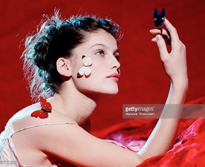 french-actress-and-model-laetitia-casta-picture-id543888184.thumb.jpg.32e7d641f27ce0e5205be8a9951466d4.jpg