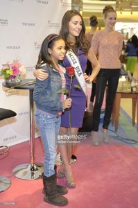 general-view-of-chinese-laundry-and-miss-usa-olivia-culpo-celebrate-picture-id156025166.jpg