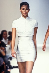 herve-leger-ss-1994-6.thumb.JPEG.c89d2bab2bbd56a973bfdddef6c7de50.JPEG