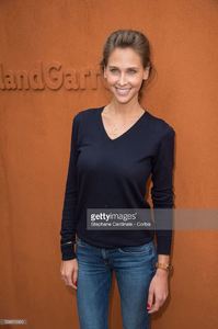 host-ophelie-meunier-attends-the-french-tennis-open-day-fifteen-with-picture-id538315300.jpg