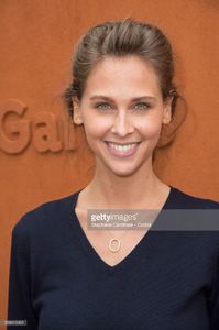 host-ophelie-meunier-attends-the-french-tennis-open-day-fifteen-with-picture-id538315302.jpg
