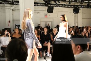 jasmine-sanders-olivia-culpo-whitney-port-and-kaya-stewart-attend-the-picture-id601087862.jpg