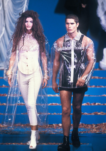 jean-paul-gaultier-ss-1991-1.thumb.png.34fcf3dcedfc234305187e4a7044204b.png