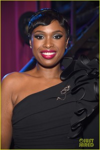 jennifer-hudson-city-theatre-group-01.jpg