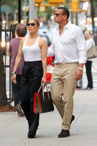 jennifer-lopez-and-alex-rodriguez-on-the-way-to-dinner-at-kappo-masa-restaurant-in-nyc-07-06-2017-10.jpg