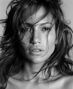 jennifer-lopez-headshot-2001-4.jpg