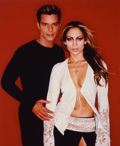 jennifer-lopez-newsweek-1999-photoshoot-1.jpg