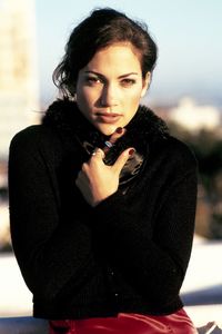 jennifer-lopez-photoshoot-greg-hinsdale-1996-17.jpg