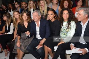 julia-toledano-nina-agdal-ophelie-meunier-sidney-toledano-and-noemie-picture-id456308226.jpg