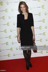 julie-andrieu-attends-c-a-vous-500th-edition-celebration-on-march-22-picture-id141722514.jpg