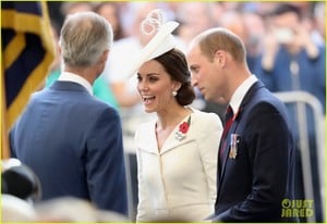 kate-middleton-prince-william-last-post-ceremony-08.jpg