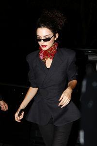 kendall-jenner-four-seasons-hotel-george-v-in-paris-07-02-2017-2.jpg
