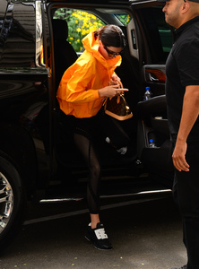 kendall-jenner-going-to-the-gym-in-nyc-72717-2.jpg