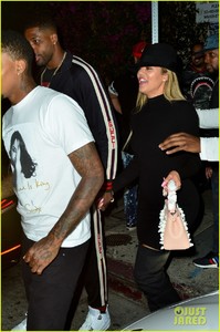 khloe-kardashian-tristan-thompson-date-night-05.jpg