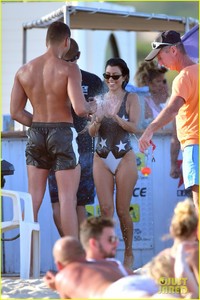 kourtney-kardashian-boyfriend-younes-bendjima-flaunt-pda-in-water-03.jpg