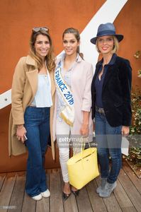 laury-thilleman-miss-france-2016-iris-mittenaere-and-sylvie-tellier-picture-id538315072.jpg