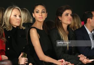 linda-wells-and-olivia-culpo-attend-the-angel-sanchez-fashion-show-picture-id468370719.jpg