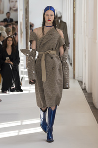 maison-margiela-po-hc-rf17-0003.thumb.jpg.d1bf3ff97fcd7cd318c0efa2ff659023.jpg