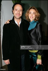 marc-levy-and-cousin-julie-andrieu-at-the-second-series-of-des-trois-picture-id163341417.jpg