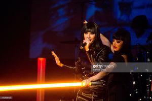 mareva-galanter-and-zula-zazou-perform-live-during-the-nouvelle-vague-picture-id132896435.jpg