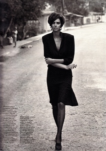 marie_claire_bis_september_1991_10.thumb.jpg.26e7d2bf7b5a20fca1a91aae640992fb.jpg