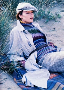 marie_claire_fr_jan_1992_32.thumb.jpg.44a812f155522b4e9c05d642d2b17c05.jpg