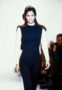 martine-sitbon-fw-1990-3.thumb.png.099ebe11c7882d9013afb6916c35eaff.png