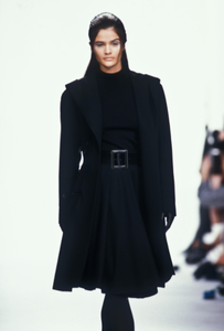 martine-sitbon-fw-1990-4.thumb.png.0269bb80e0a94bce385b58e74c45ec72.png