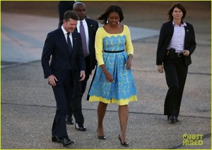 michelle-obama-jets-to-london-for-let-girls-learn-08.jpg
