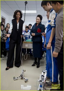 michelle-obama-travels-around-china-three-days-of-photos-05.jpg
