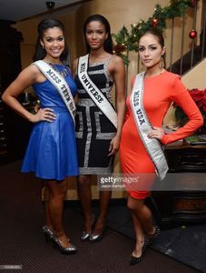 miss-teen-usa-2012-logan-west-miss-universe-2011-leila-lopes-and-miss-picture-id156983369.jpg