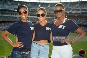 miss-teen-usa-2012-logan-west-miss-usa-2012-olivia-culpo-and-miss-picture-id149600420.jpg