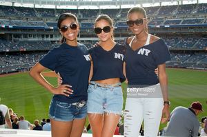 miss-teen-usa-2012-logan-west-miss-usa-2012-olivia-culpo-and-miss-picture-id149600423.jpg