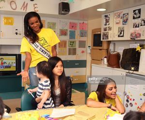 miss-universe-2011-leila-lopes-and-miss-usa-olivia-culpo-visit-at-picture-id149996525.jpg