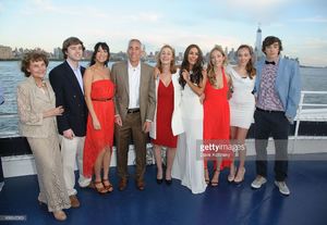 miss-universe-olivia-culpo-and-family-attends-miss-universe-olivia-picture-id168345569.jpg