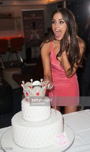 miss-universe-olivia-culpo-attends-miss-universe-olivia-culpo-21st-picture-id168345581.jpg